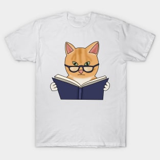 Cat in glasses reading book (fluffy orange cat) T-Shirt